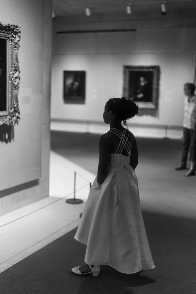 black and white portrait at the met in NYC